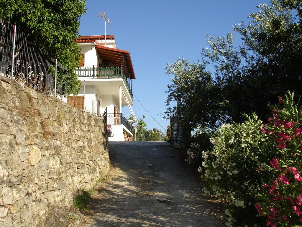 Paschos Rooms Sívota Buitenkant foto