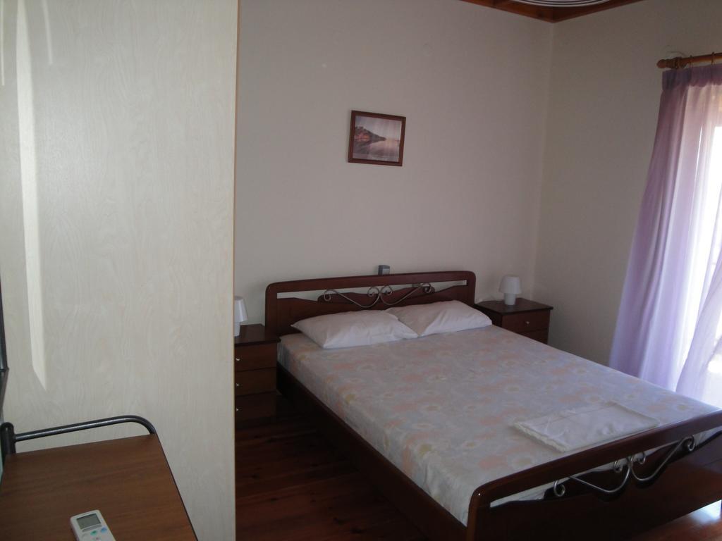 Paschos Rooms Sívota Kamer foto